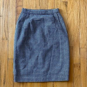 Vintage Wool Blend Houndstooth Skirt